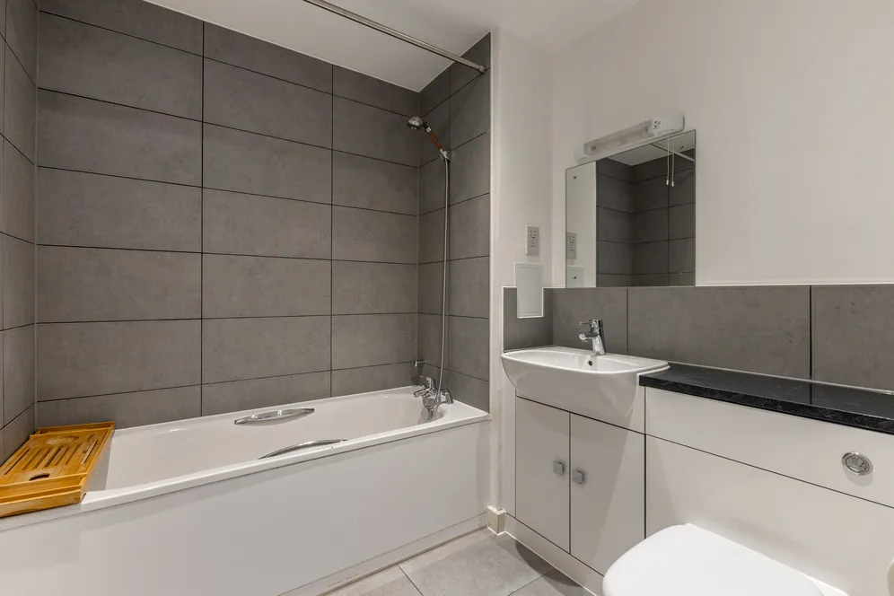 Lacey Drive, Edgware, HA8 photo 6