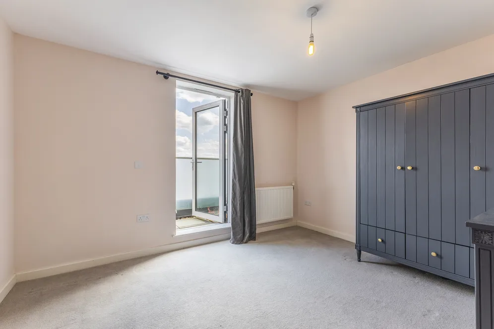 Lacey Drive, Edgware, HA8 photo 24