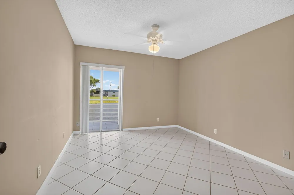 332 Capri G, Delray Beach, FL 33484