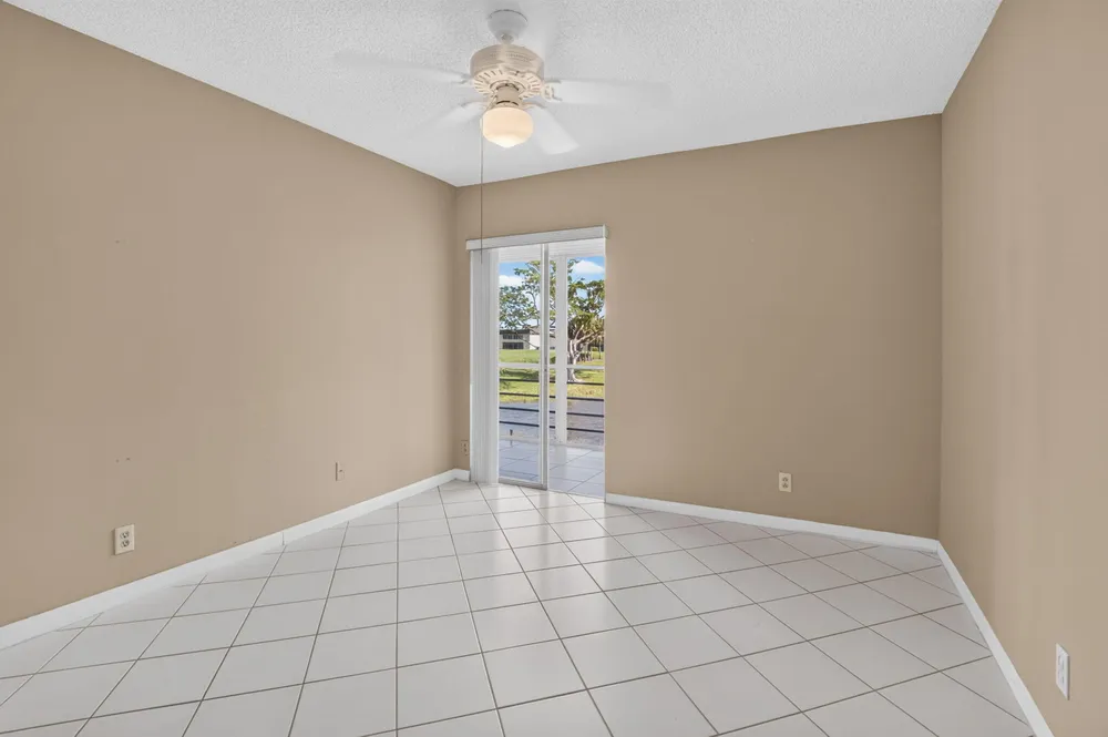 332 Capri G, Delray Beach, FL 33484