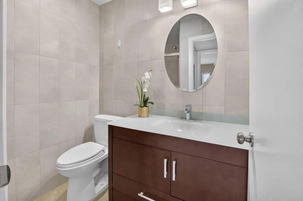 332 Capri G, Delray Beach, FL 33484