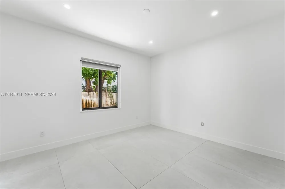 16615 SW 82nd Ct, Palmetto Bay, FL 33157