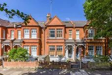 Compton Crescent, London, W4 photo 1