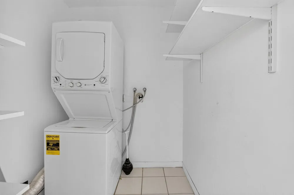 332 Capri G, Delray Beach, FL 33484