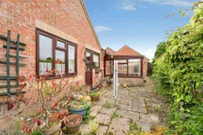 Woodfield Road, HOLT