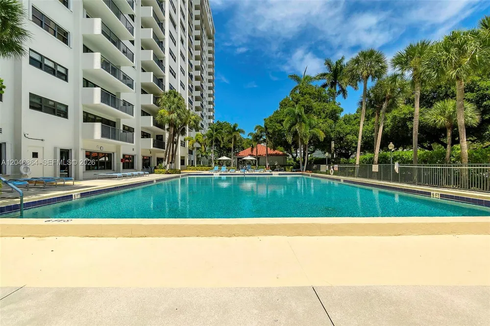 3200 Port Royale Dr N, Fort Lauderdale, FL 33308