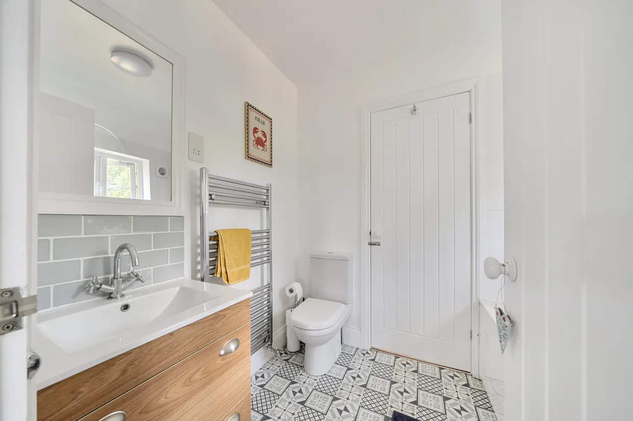 Abbots Road, Abbots Langley, WD5 photo 9