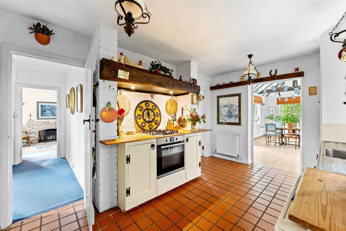 Wheeler Avenue, Oxted, Surrey, RH8