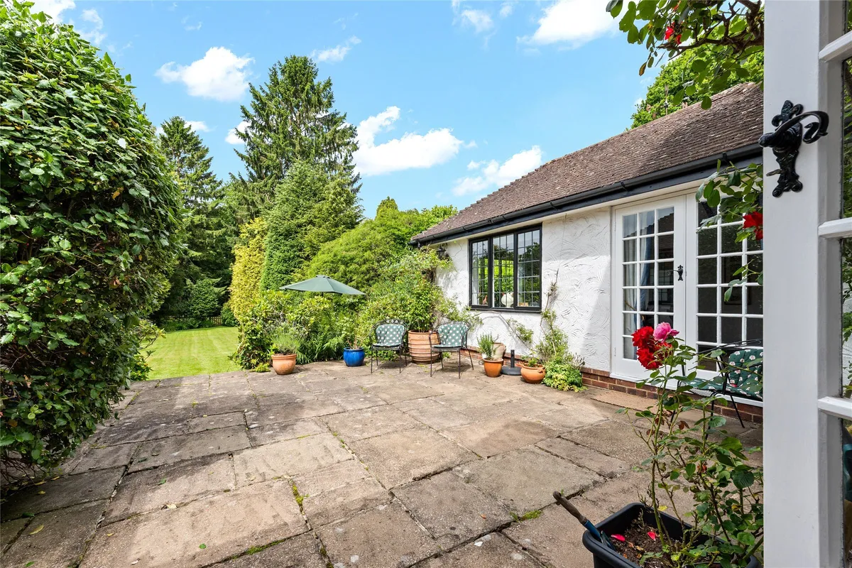 Wheeler Avenue, Oxted, Surrey, RH8