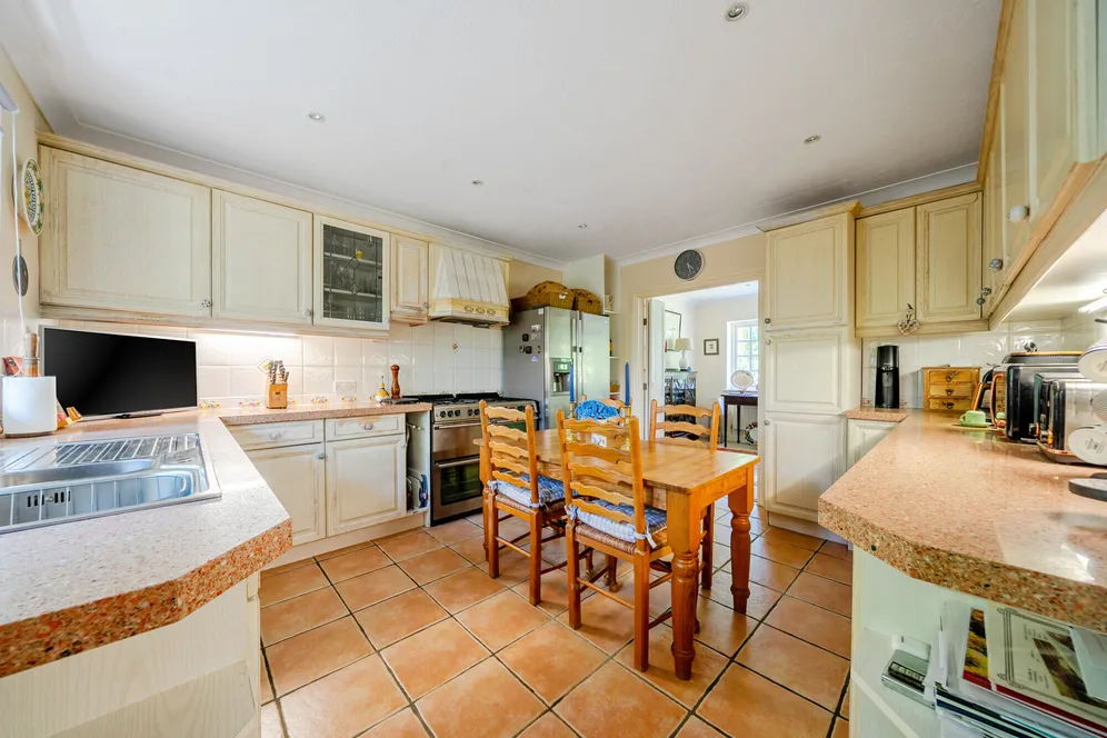 Linkside South, Hindhead, GU26 photo 3