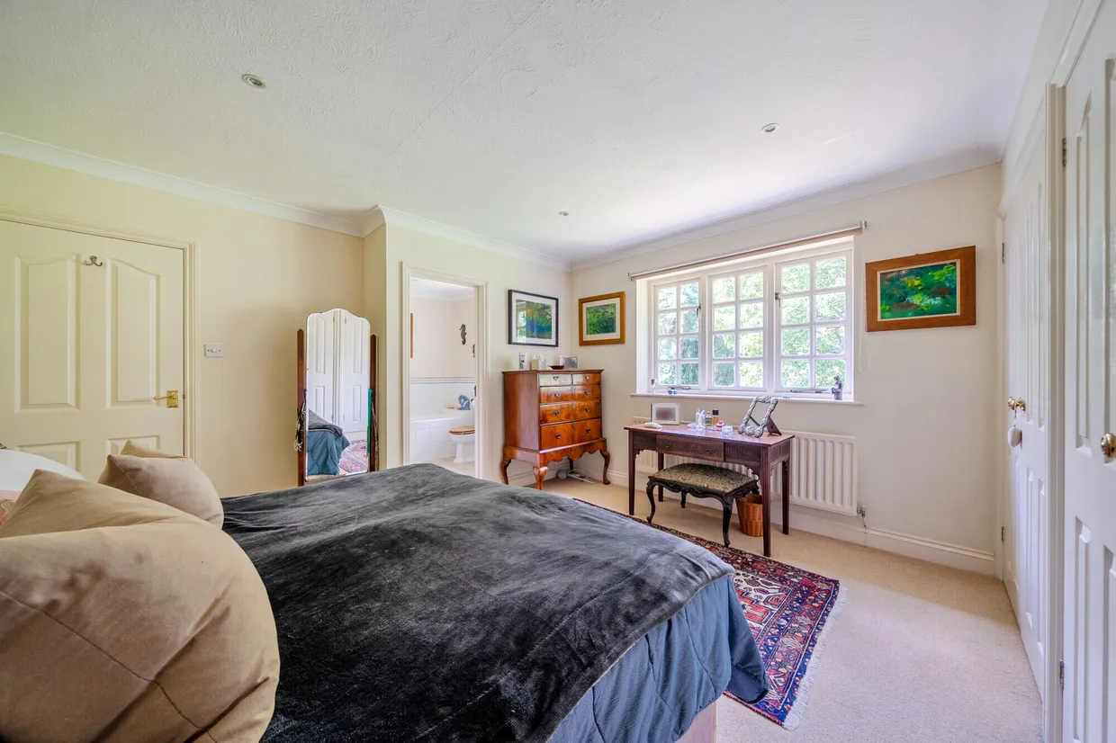 Linkside South, Hindhead, GU26 photo 4