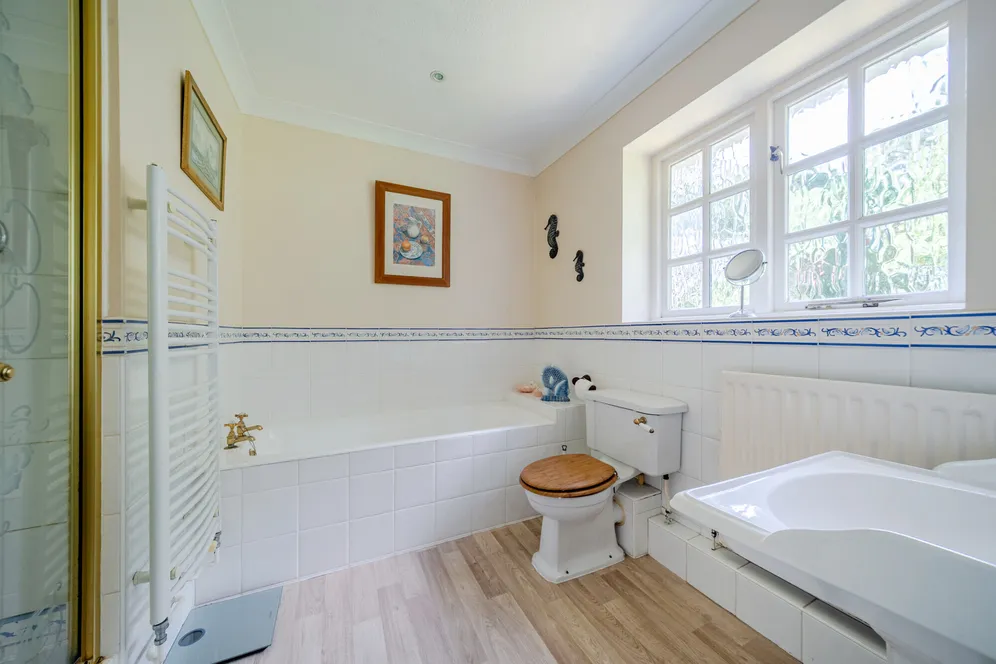 Linkside South, Hindhead, GU26 photo 9