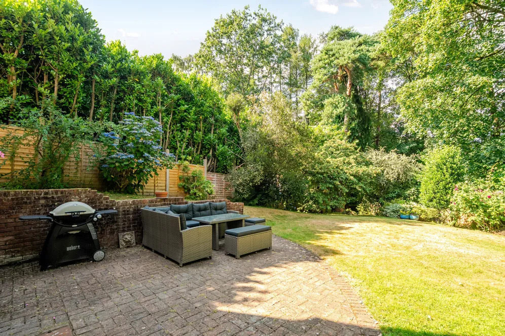 Linkside South, Hindhead, GU26 photo 11