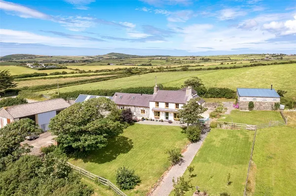 Llanfaethlu, Holyhead, LL65 photo 28