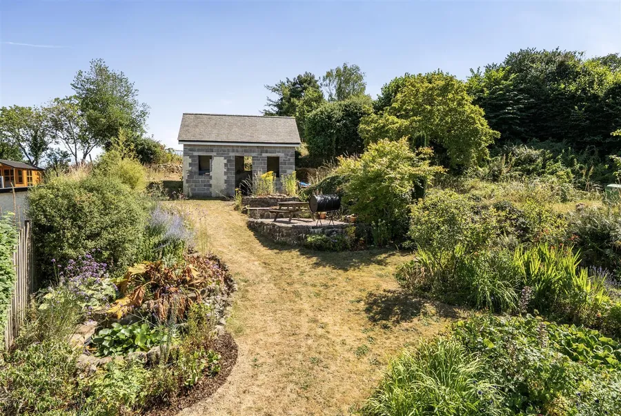 Property Image 31