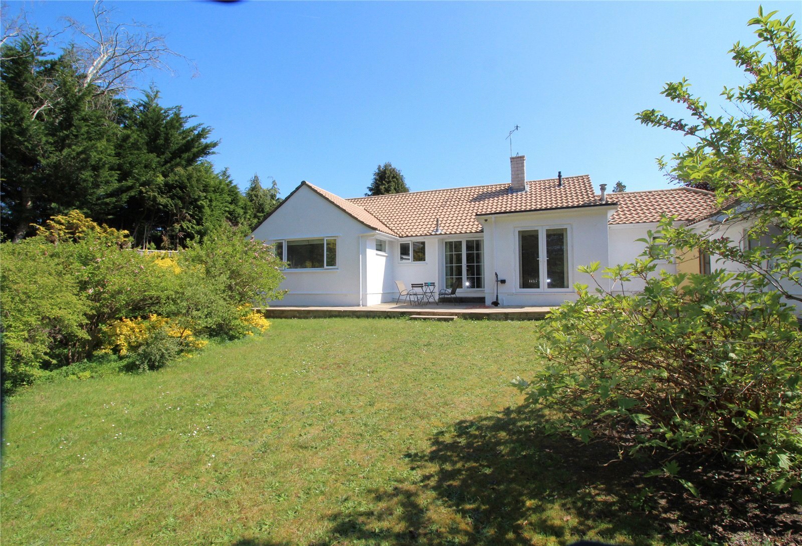 St. Ives Park, Ashley Heath, Ringwood, Hampshire, BH24 Image 2