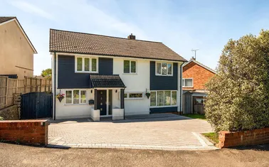 Parkfield Crescent, Taunton