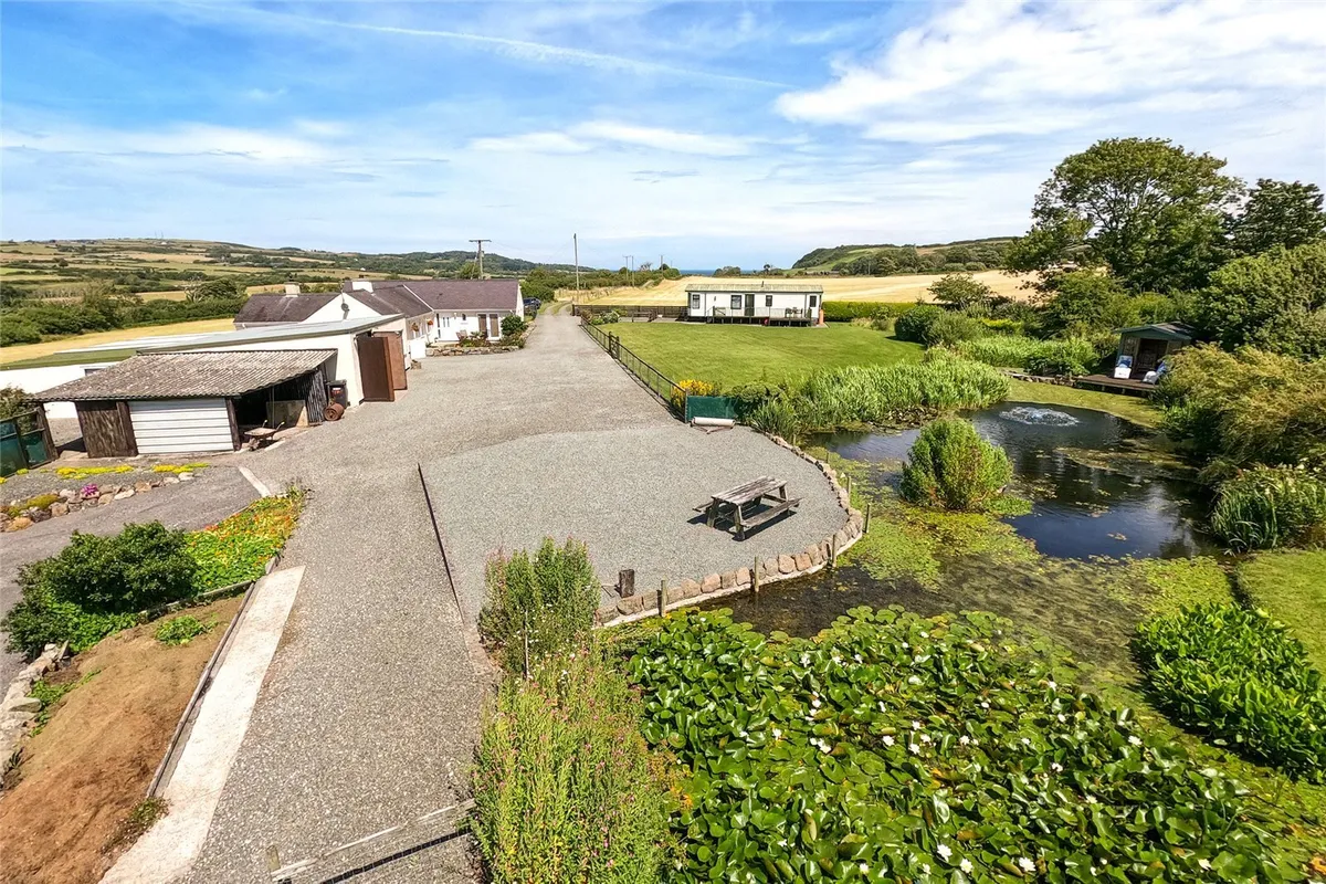 Dulas, Isle of Anglesey, LL70