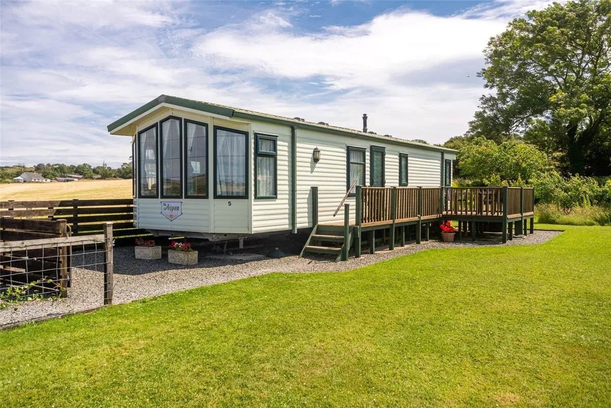 Dulas, Isle of Anglesey, LL70
