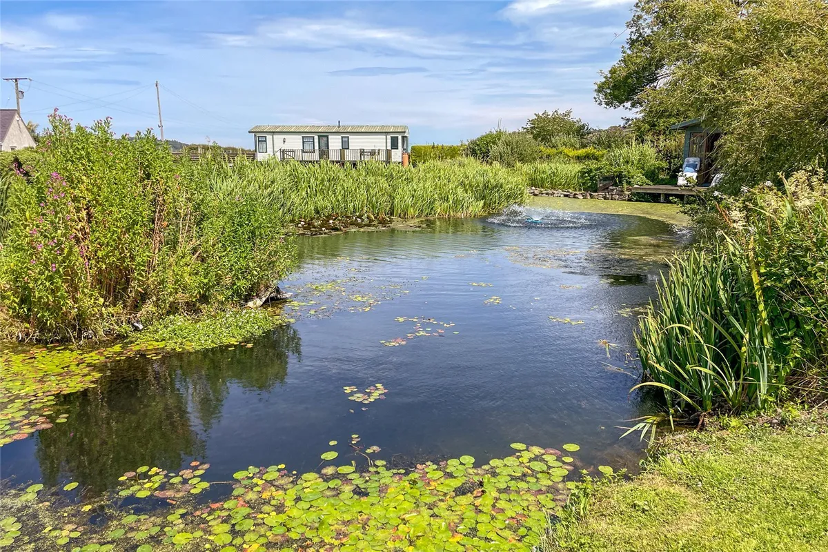 Dulas, Isle of Anglesey, LL70