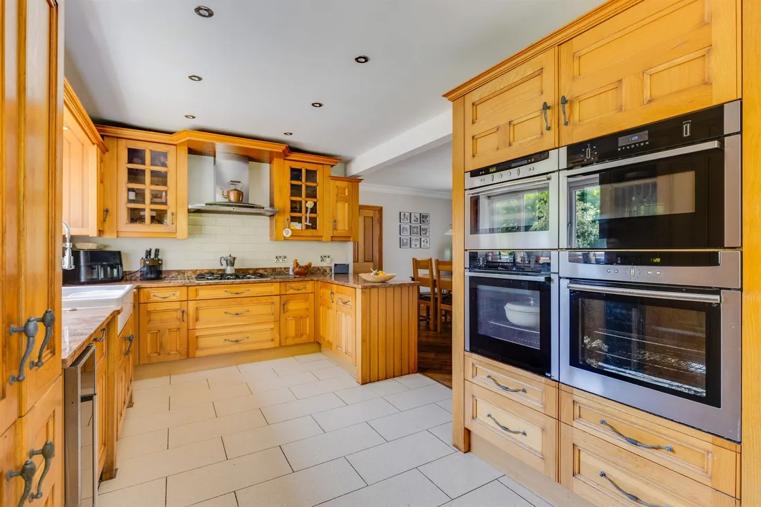 Property photo 25