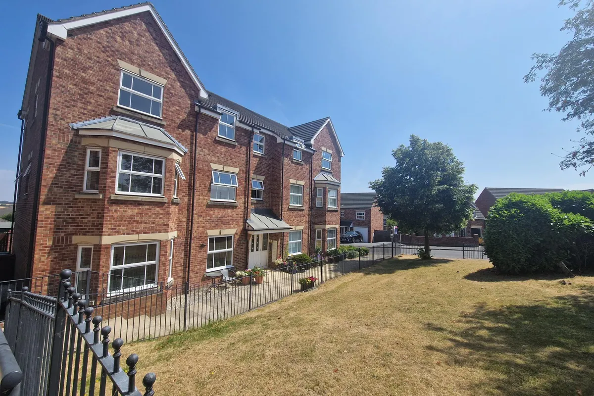 Aston Chase, Hemsworth, PONTEFRACT