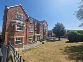Aston Chase, Hemsworth, PONTEFRACT photo