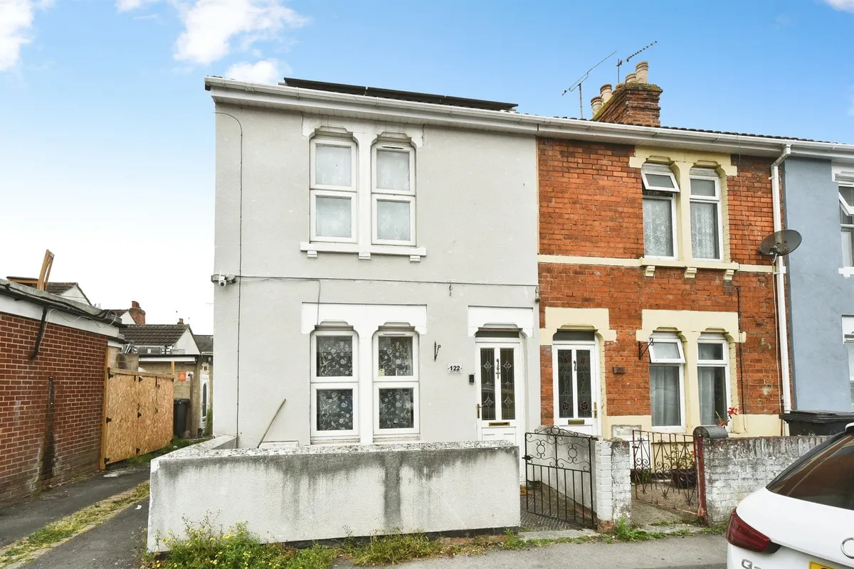 Graham Street, Swindon
