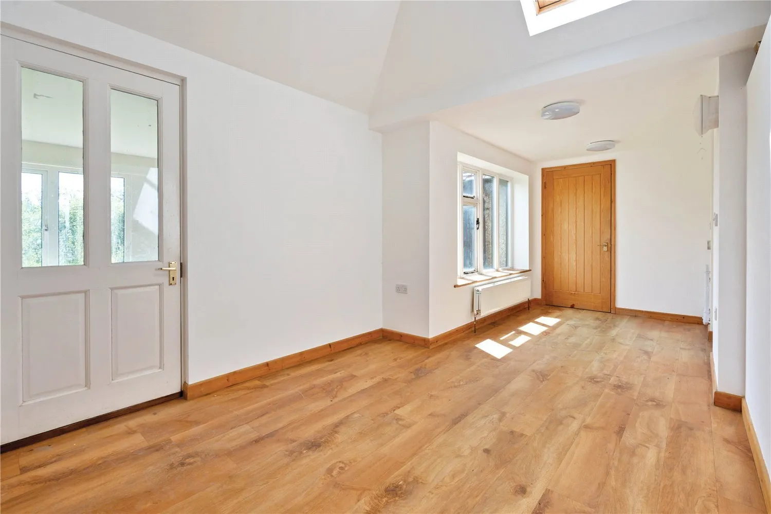 2 North Lodge, Whepstead, IP29 photo 8