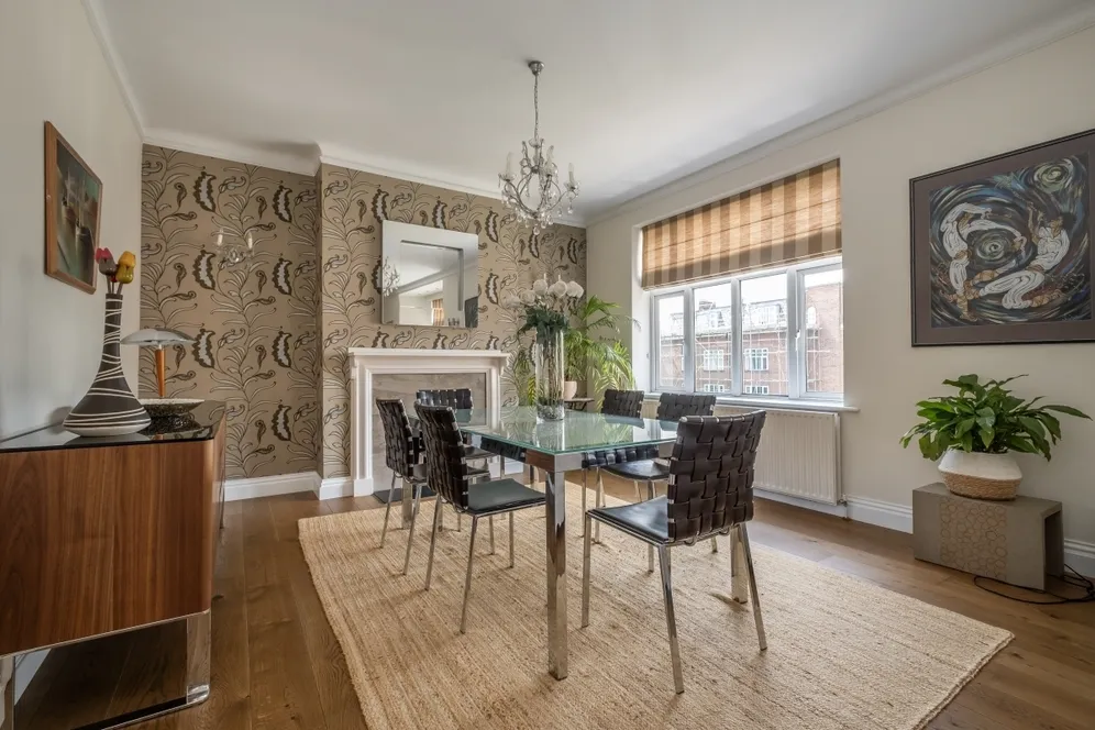 81 Putney Hill London SW15 photo 3