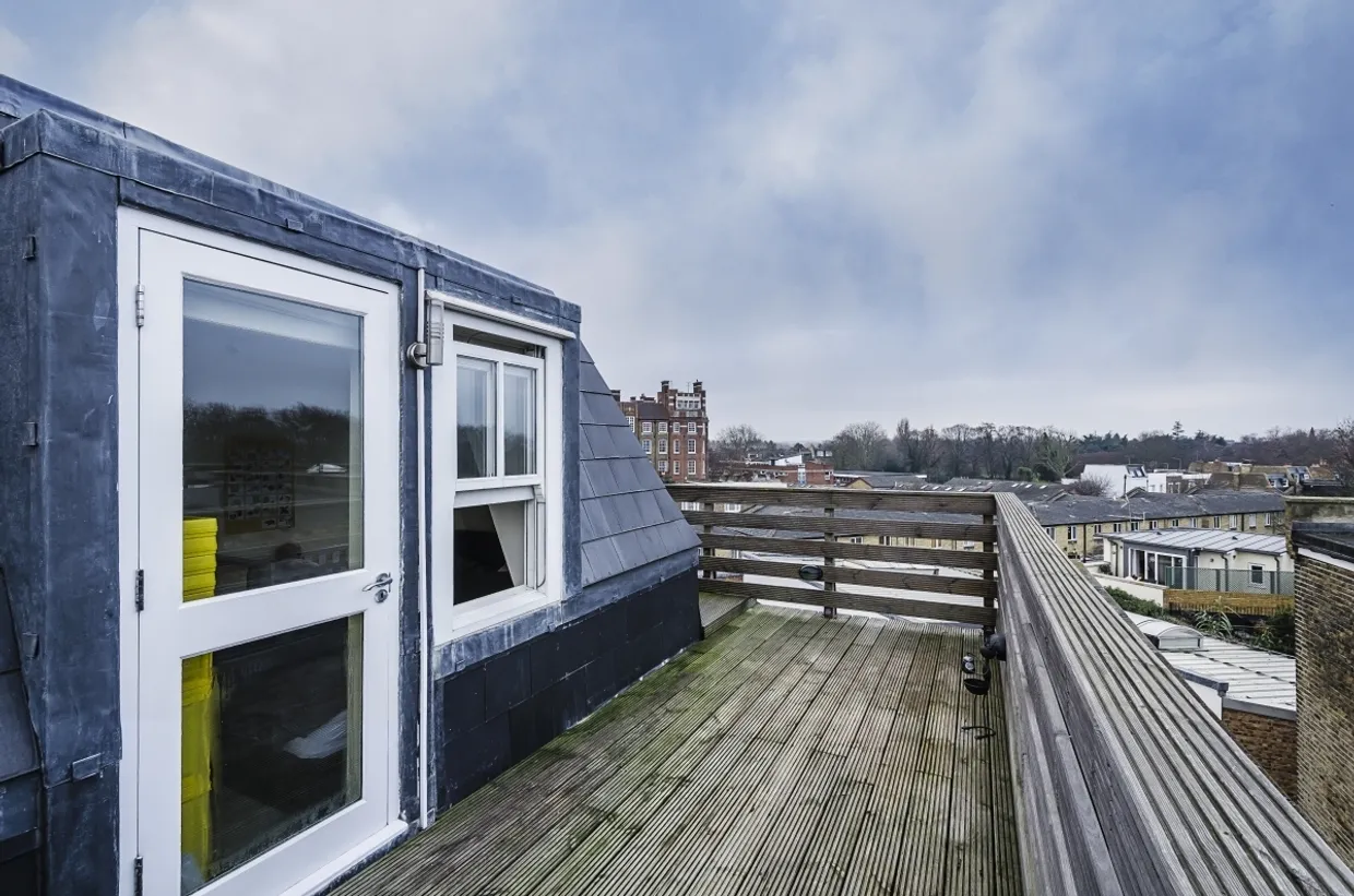 Lillie Road London SW6 photo 6