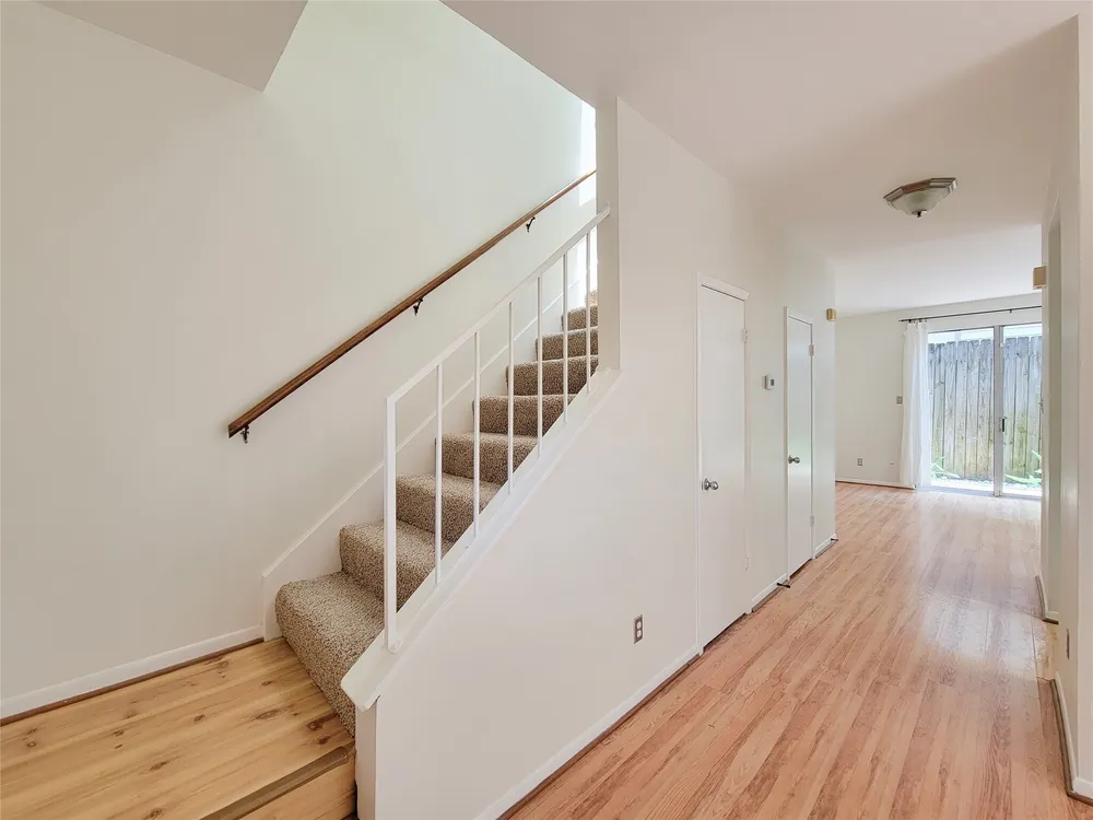 4225 Purdue St, Houston, TX 77005