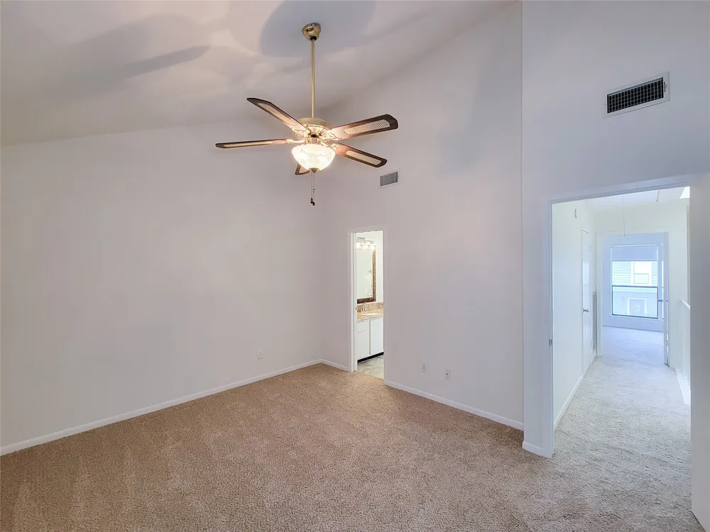 4225 Purdue St, Houston, TX 77005