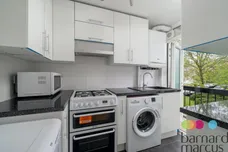 Ashbourne Close, LONDON