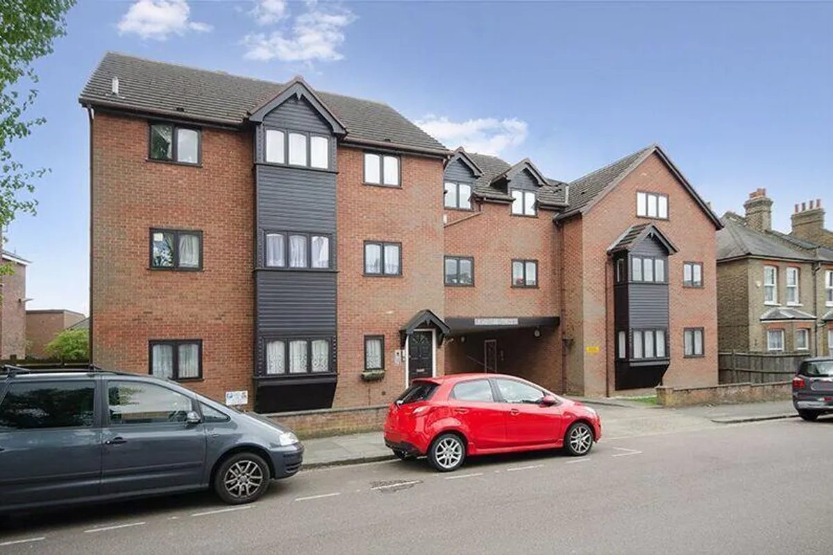 Dale Grove, London