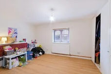 Dale Grove, London