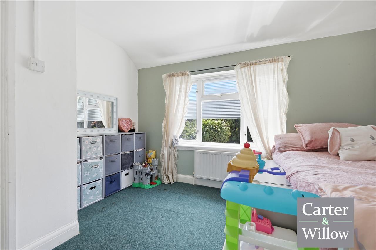Shortcroft Road, Essex Image 16