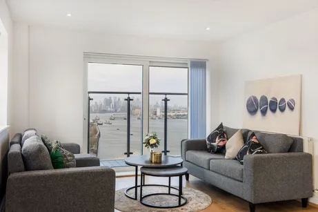 Mast Quay London SE18