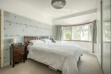 Castlegate, Richmond, TW9 photo 9