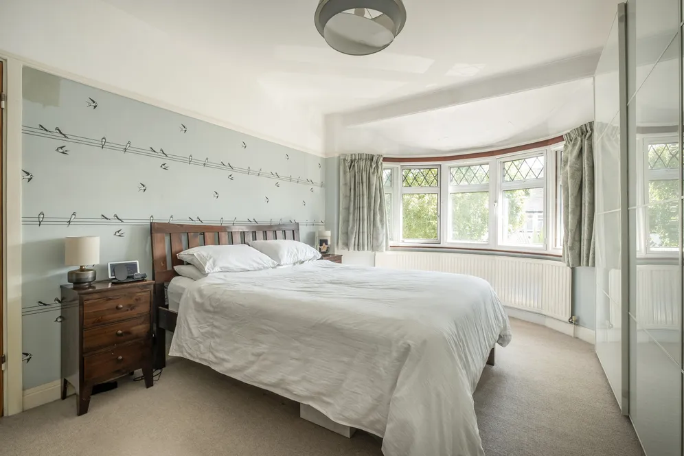 Castlegate, Richmond, TW9 photo 9
