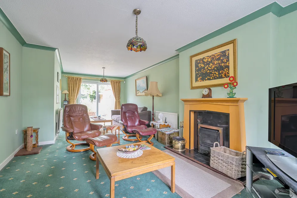 Ailesbury Way, Burbage, SN8 photo 2