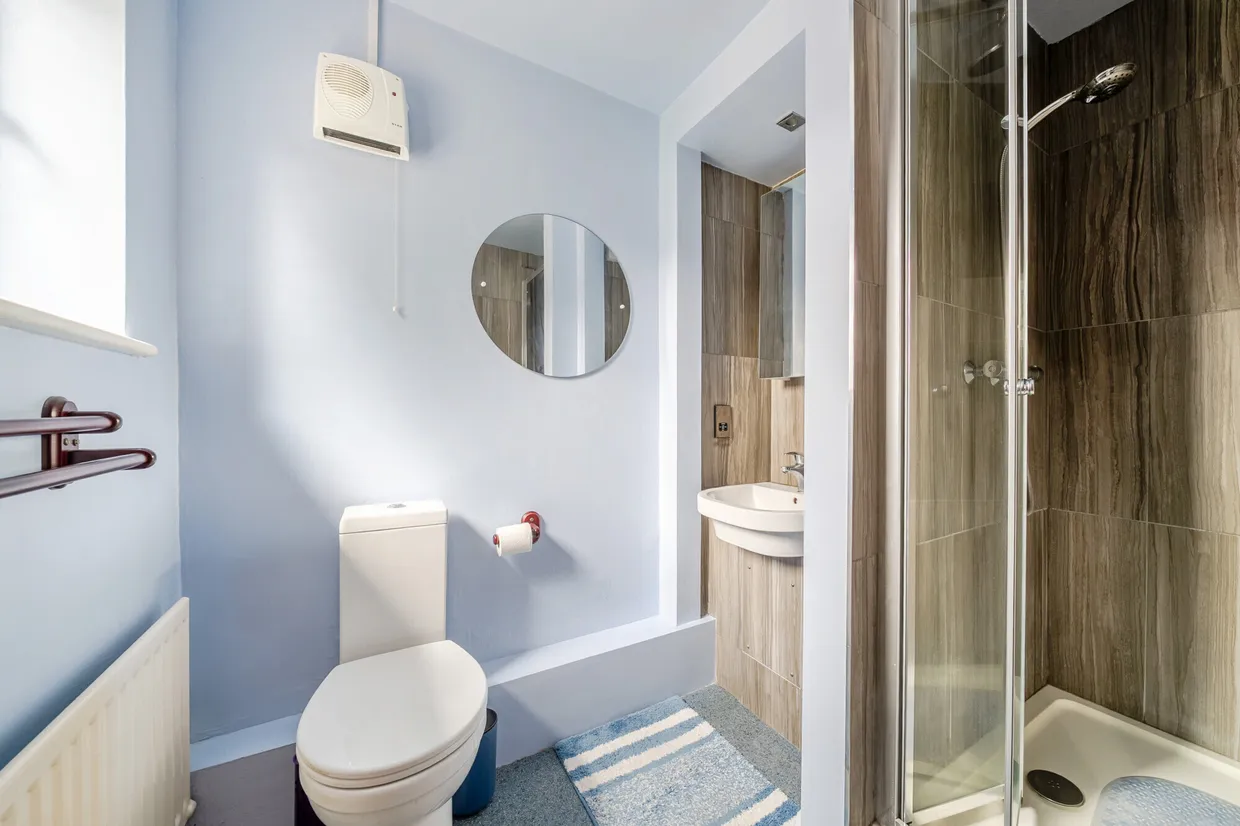 Ailesbury Way, Burbage, SN8 photo 11