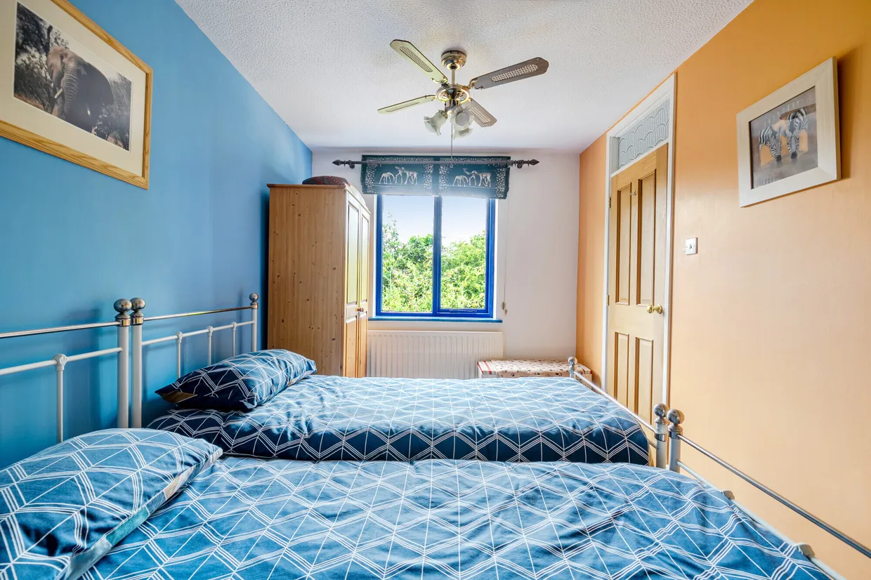 Ailesbury Way, Burbage, SN8 photo 12