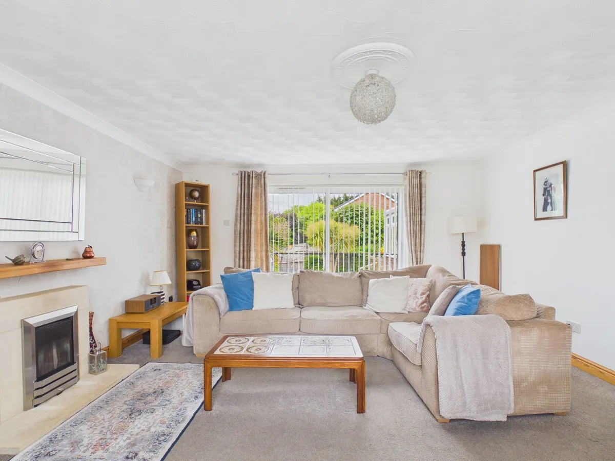 Rutland Close, Barry, CF62