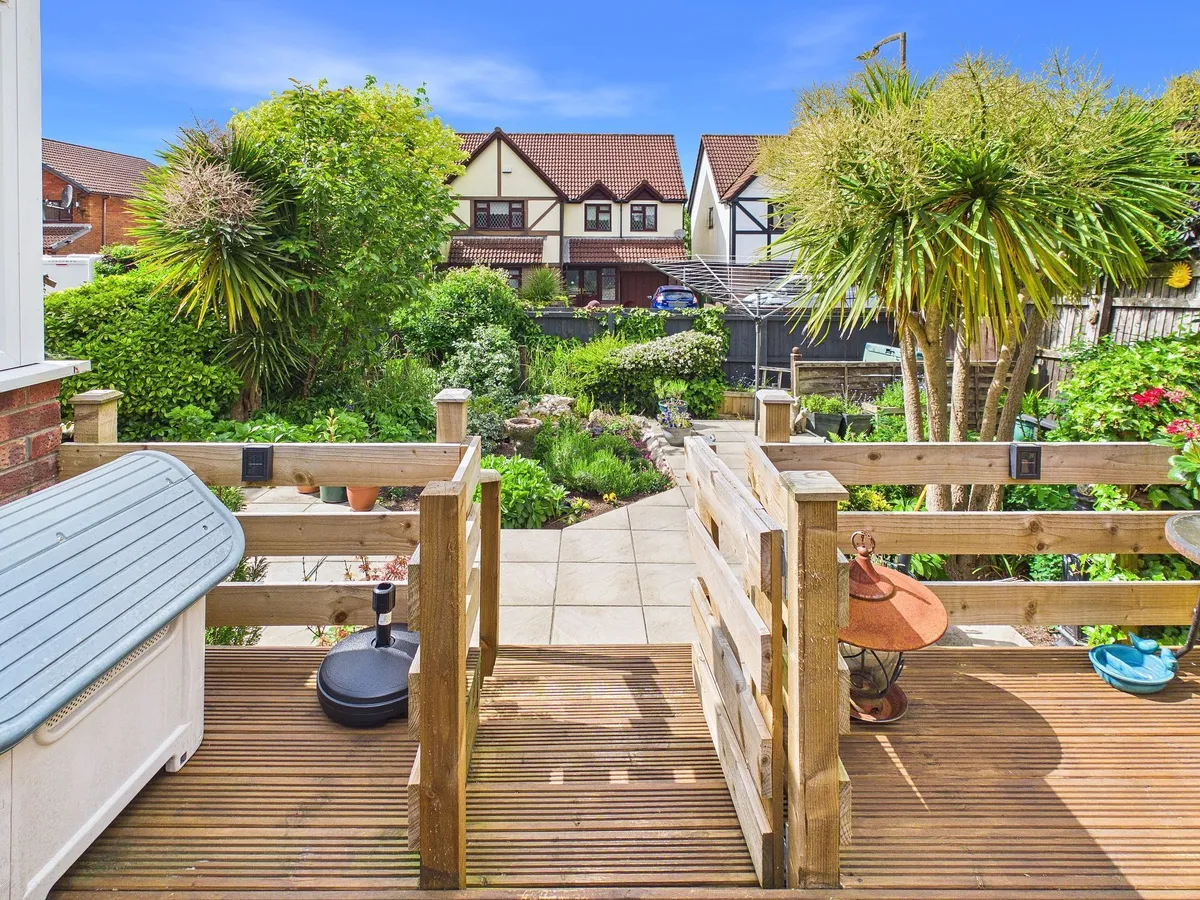 Rutland Close, Barry, CF62