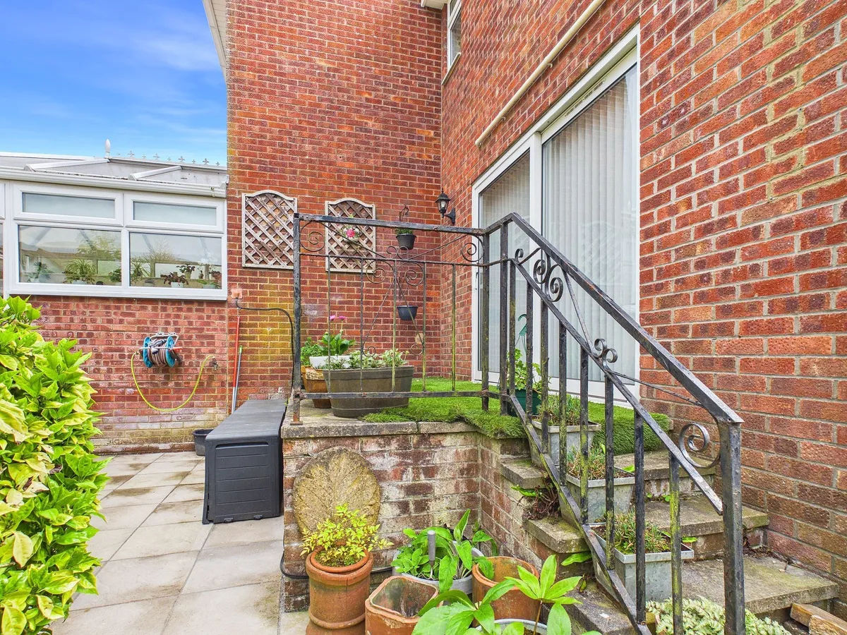 Rutland Close, Barry, CF62