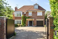 Sandlands Grove, Walton-On-The-Hill, KT20 photo 1