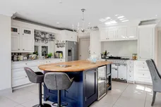 Sandlands Grove, Walton-On-The-Hill, KT20 photo 19