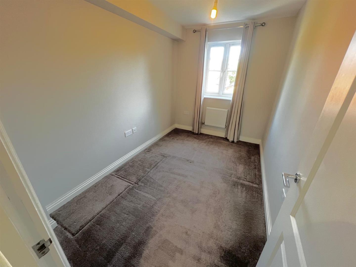 Sackville Road, Luton LU1 5FQ Image 12
