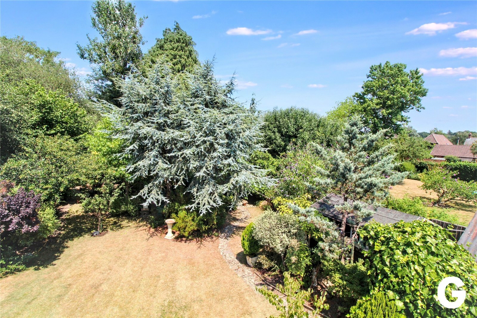 Fairlie Park, Ringwood, Hampshire, BH24 Image 2